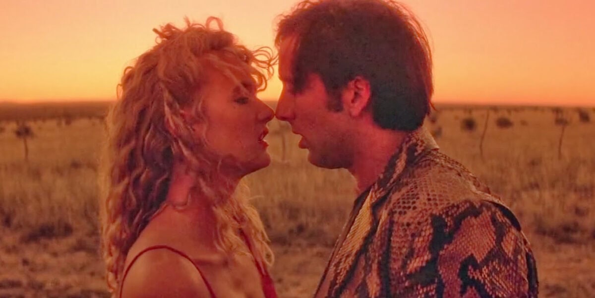 Nicolas Cage et Laura Dern au soleil couchant dans Sailor et Lula de David Lynch.